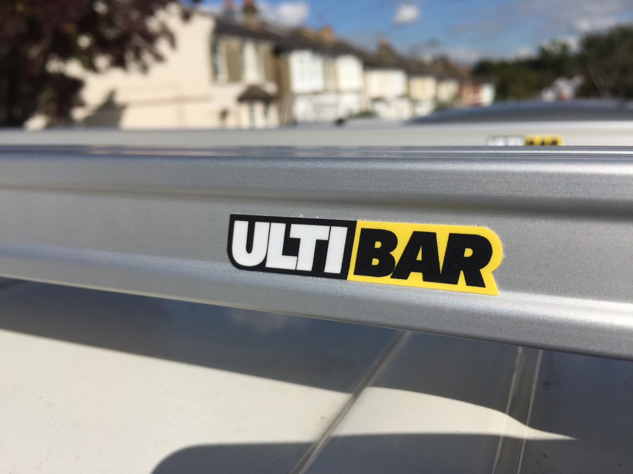 ULTI bar logo