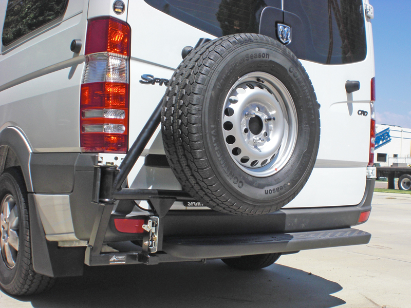 Aluminess tailgate spare tyre mount